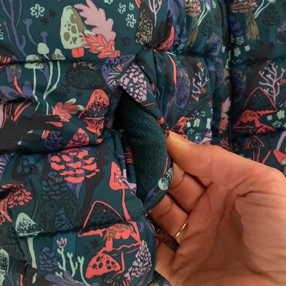 Gymboree Woodland Print Vest 5-6 - Picture 7 of 7